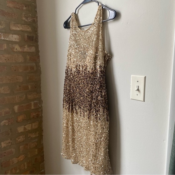 Adrianna Papell Cream and Tan Sequin Halter Mini Dress size 10 - Picture 2 of 7